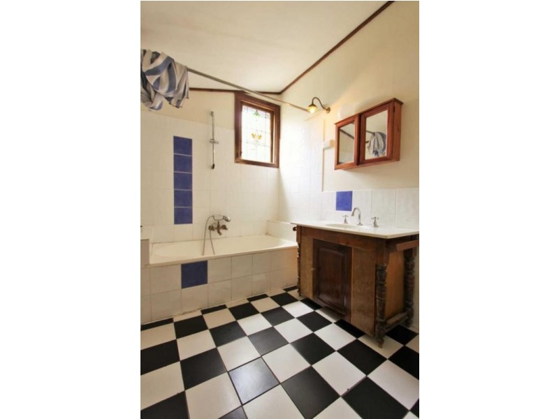 49 Pine Moutain Road, North Ipswich QLD 4305