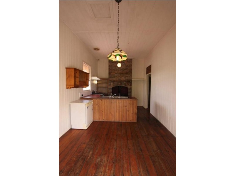 49 Pine Moutain Road, North Ipswich QLD 4305