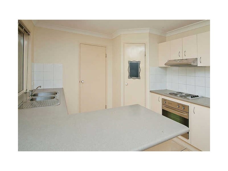 44 Berkshire Place, Springfield Lakes QLD 4300