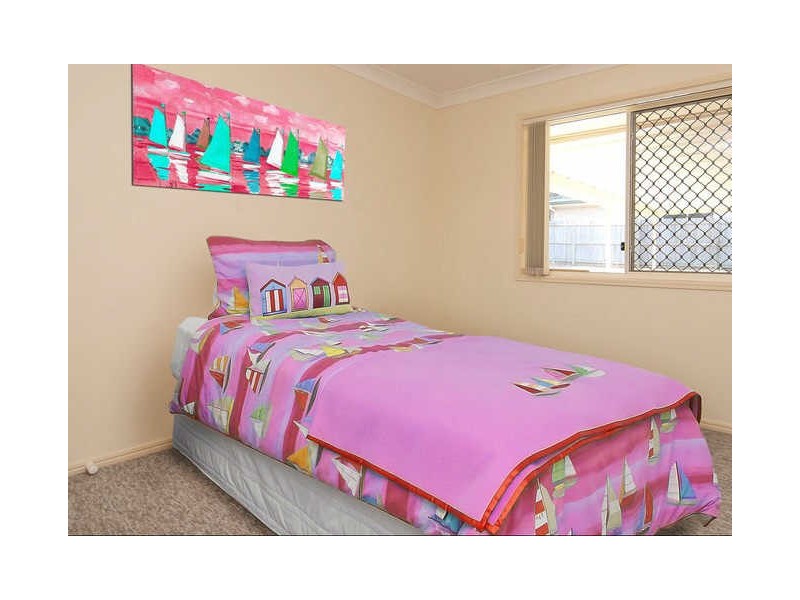 44 Berkshire Place, Springfield Lakes QLD 4300