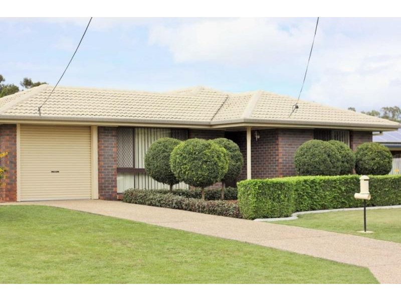 18 Sheppy Place, Yamanto QLD 4305