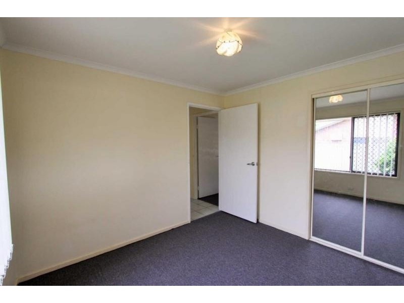 18 Sheppy Place, Yamanto QLD 4305