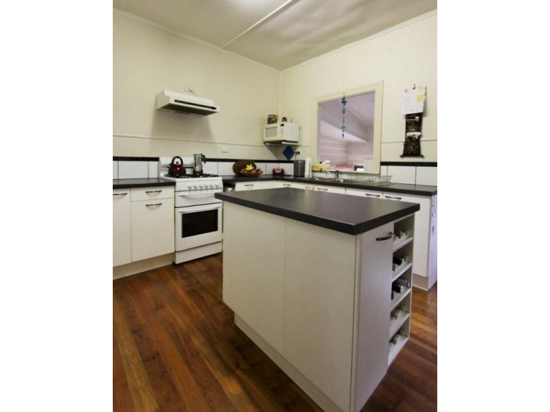 188 Dowding Street, Oxley QLD 4075