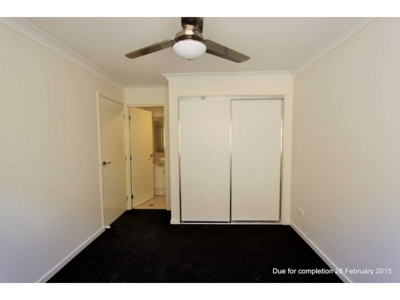 1/5 Catchlove Crescent,, Augustine Heights QLD 4300