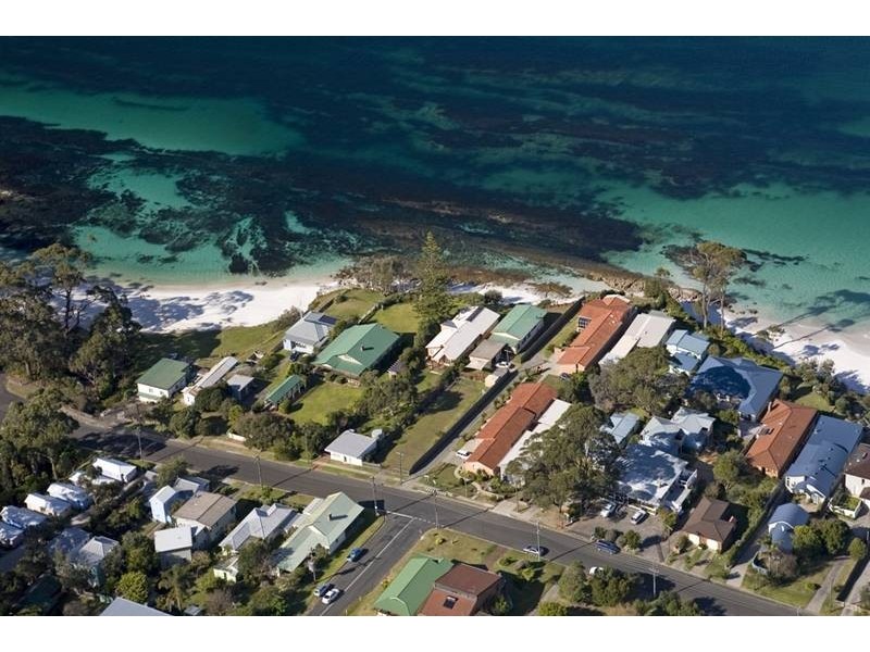 74 Cyrus Street, Hyams Beach NSW 2540