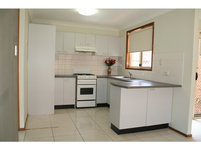 3 Warrego Court, Wattle Grove NSW 2173