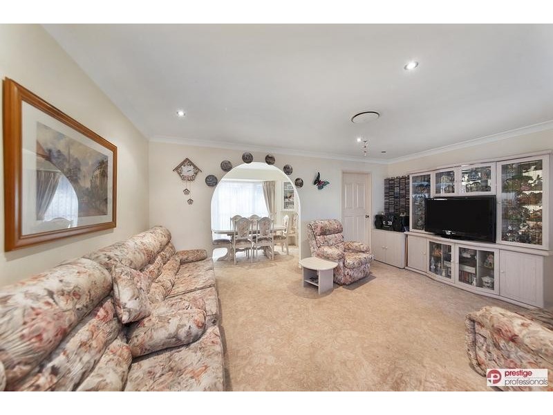 3 Wendlebury Road, Chipping Norton NSW 2170