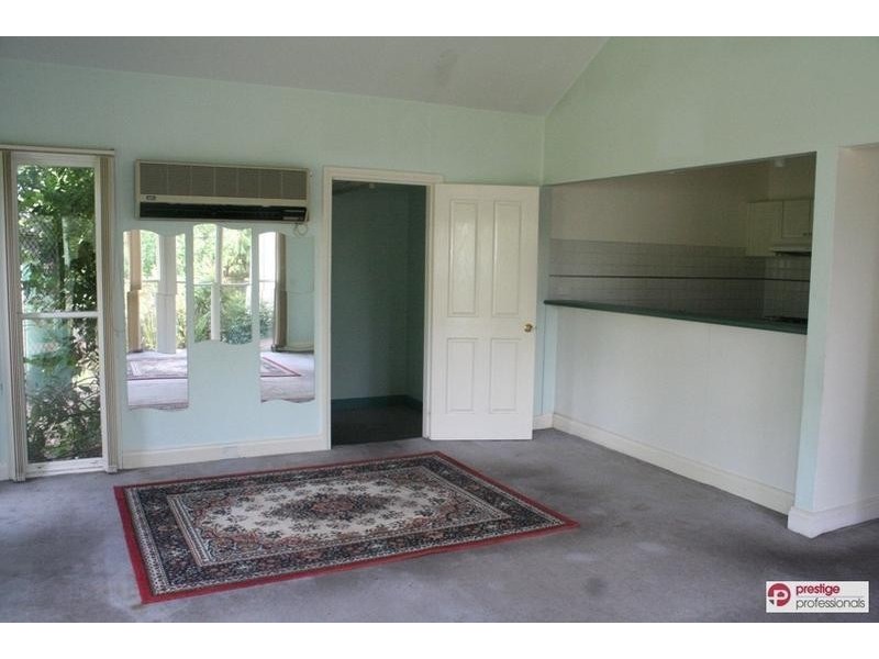 25 Birdwood Avenue, Wattle Grove NSW 2173