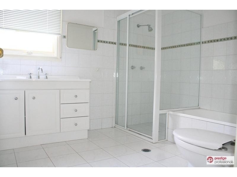 25 Birdwood Avenue, Wattle Grove NSW 2173