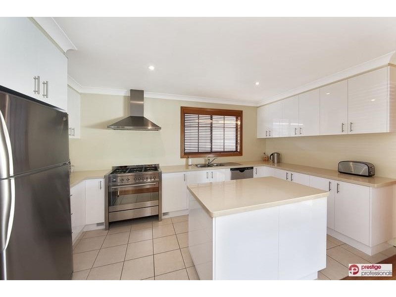 10 Paine Avenue, Moorebank NSW 2170