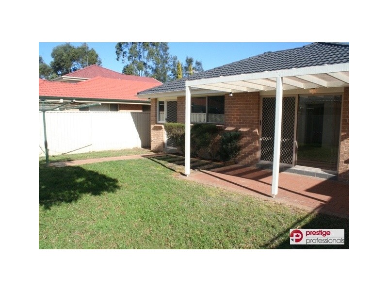 12 Kaputar Court, Wattle Grove NSW 2173