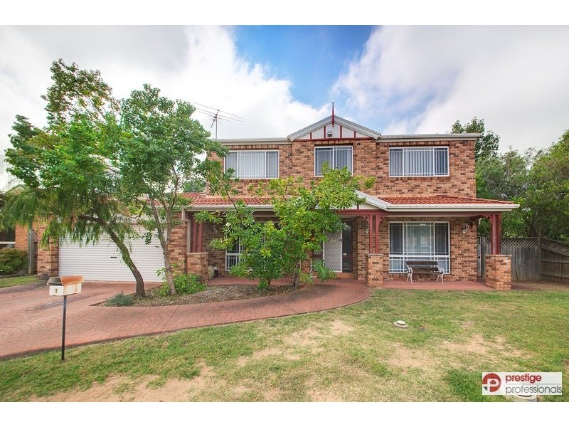1 Warrego Court, Wattle Grove NSW 2173