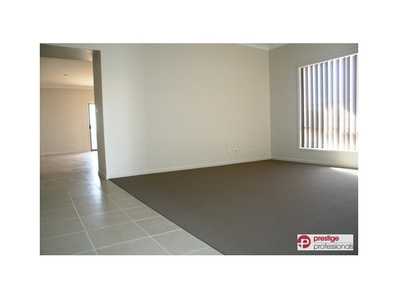 28 Horsley Circuit, Oran Park NSW 2570