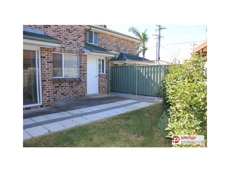 2/85 Nuwarra Road, Moorebank NSW 2170