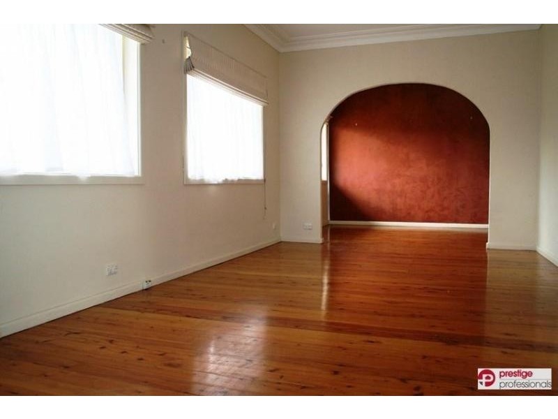 1 Haerse Avenue, Chipping Norton NSW 2170