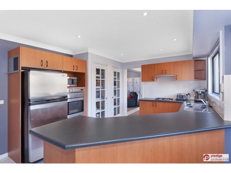 22 Chesham Place, Chipping Norton NSW 2170