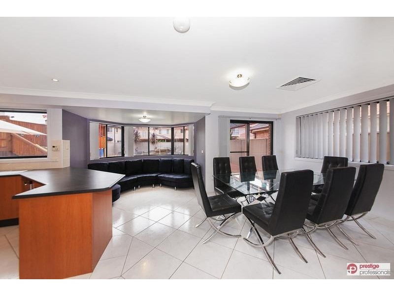 22 Chesham Place, Chipping Norton NSW 2170