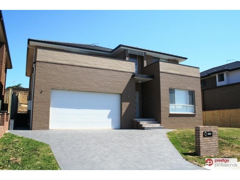 18 Christiansen Boulevard, Moorebank NSW 2170