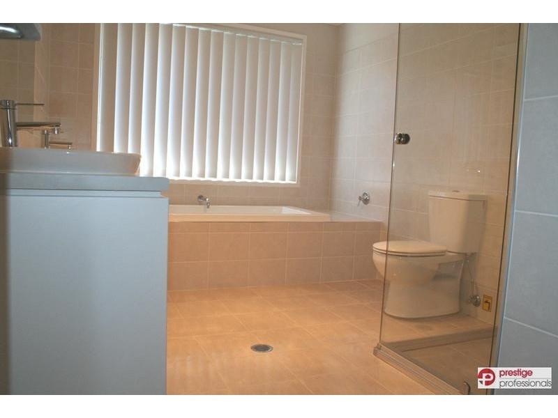 18 Christiansen Boulevard, Moorebank NSW 2170