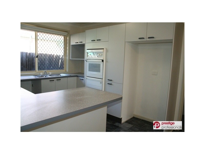 24 Bodalla Court, Wattle Grove NSW 2173