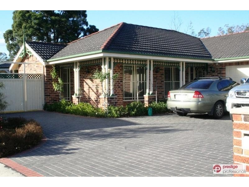 50 Daintree Drive, Wattle Grove NSW 2173