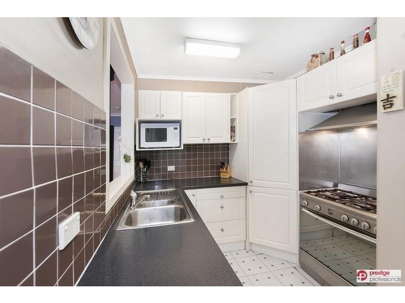 29 Brallos Avenue, Holsworthy NSW 2173