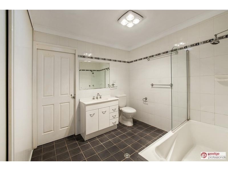 29 Brallos Avenue, Holsworthy NSW 2173