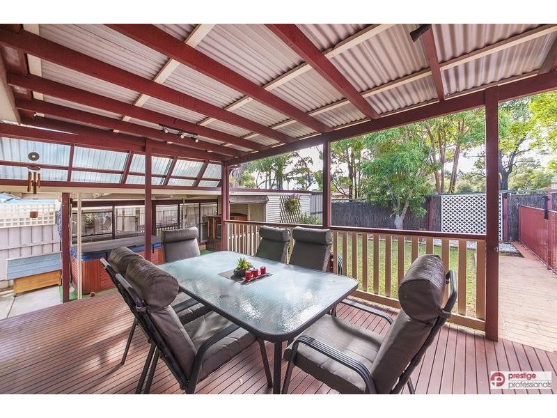 29 Brallos Avenue, Holsworthy NSW 2173
