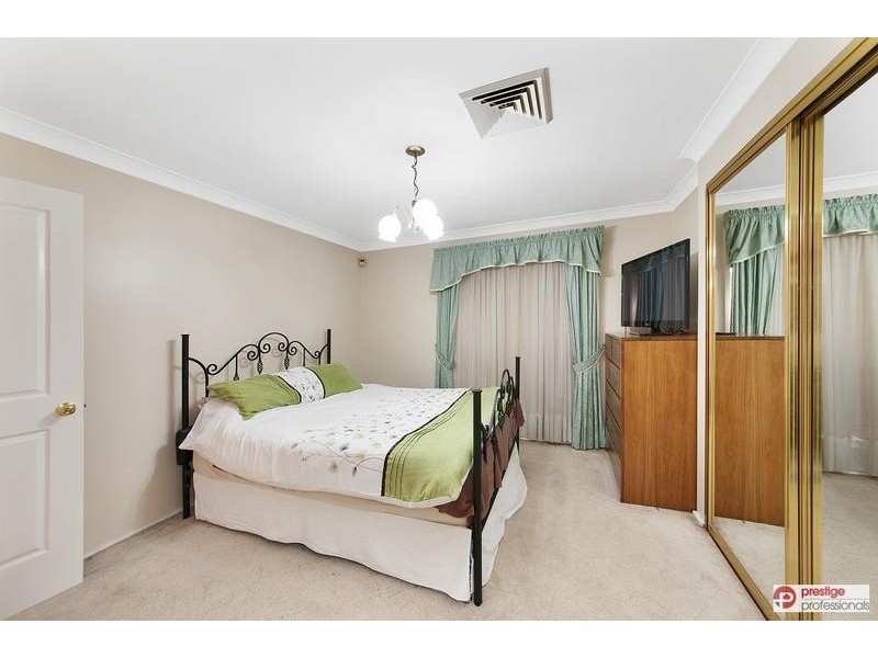 28 Derby Crescent, Chipping Norton NSW 2170