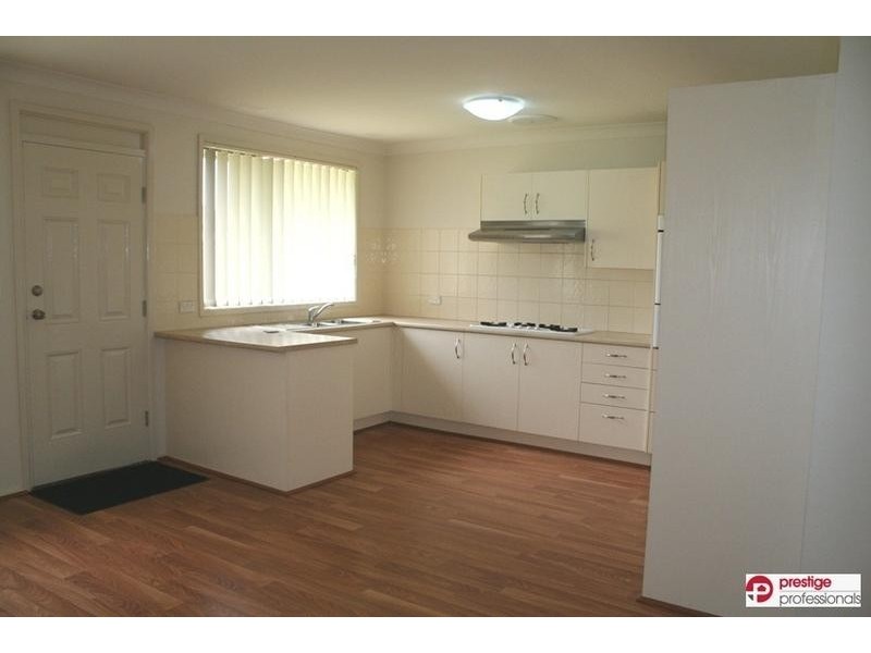 7 Evans Street, Moorebank NSW 2170
