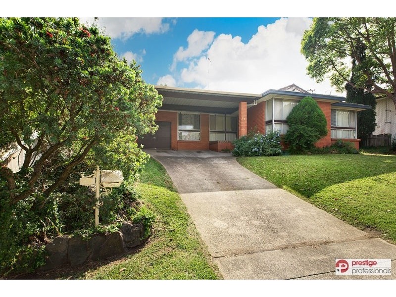 69 Renton Avenue, Moorebank NSW 2170