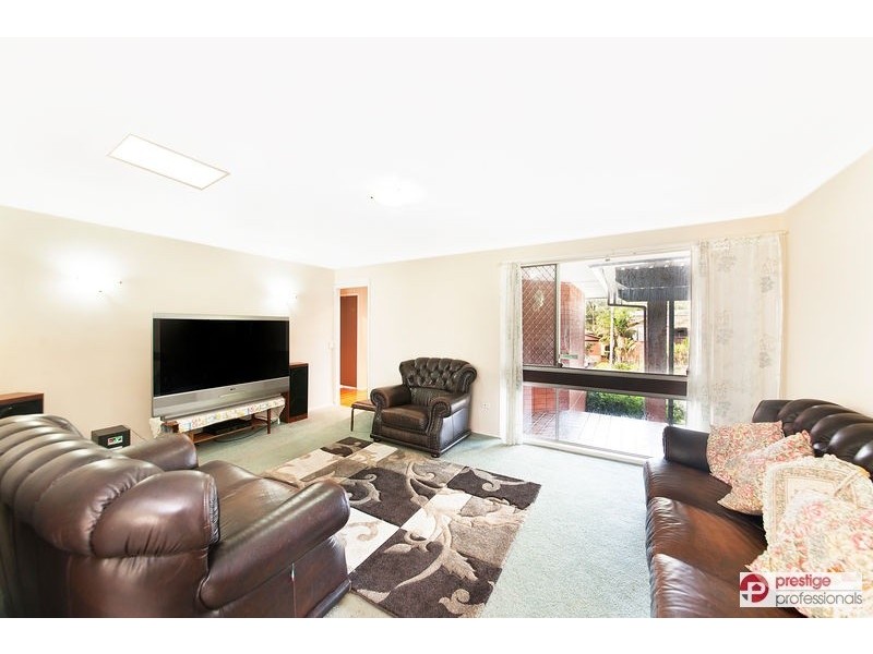 69 Renton Avenue, Moorebank NSW 2170