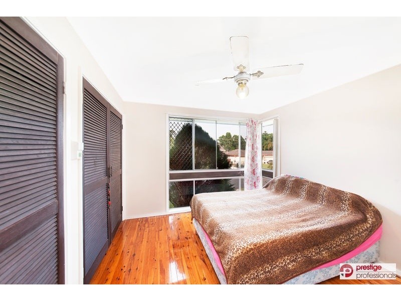 69 Renton Avenue, Moorebank NSW 2170