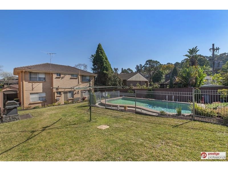 3 Pennington Avenue, Georges Hall NSW 2198