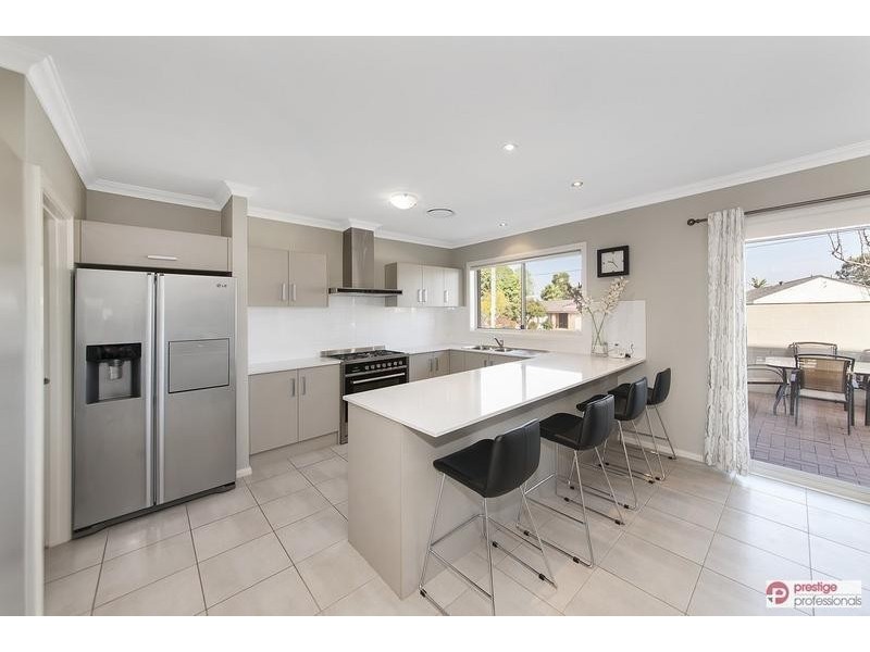 53 Maddecks Avenue, Moorebank NSW 2170