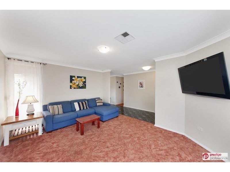 15 Arrowfield Drive, Wattle Grove NSW 2173