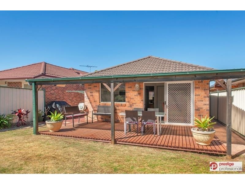 13 Gracemere Court, Wattle Grove NSW 2173