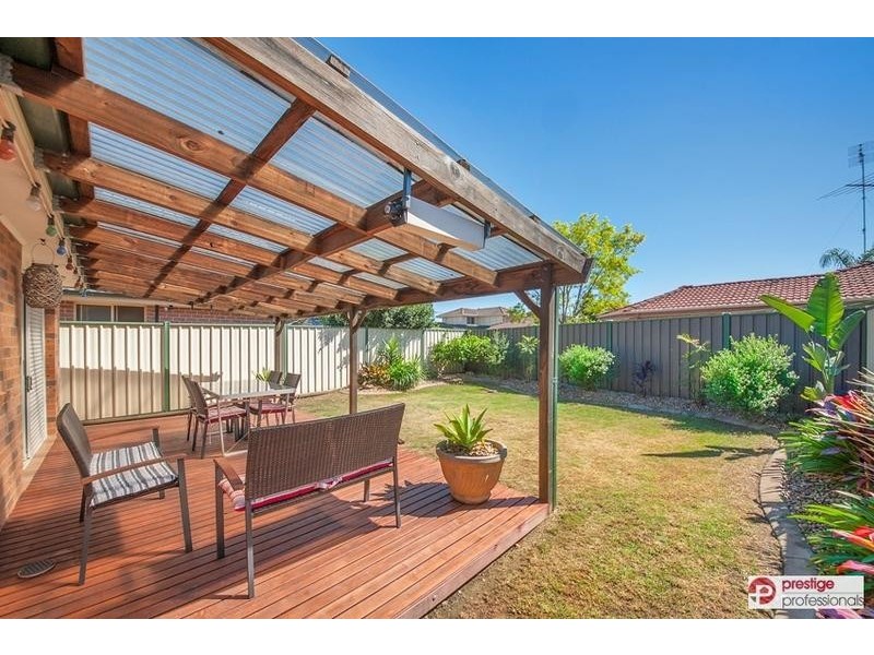 13 Gracemere Court, Wattle Grove NSW 2173