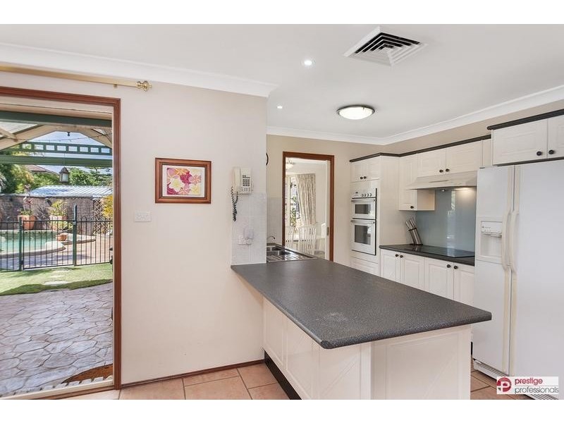 77 Daintree Drive, Wattle Grove NSW 2173