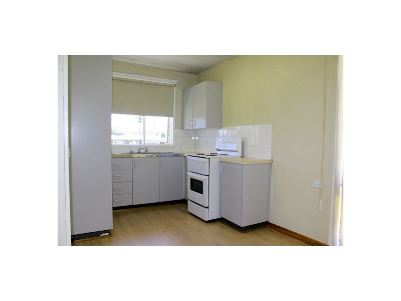 39 Meehan Ave, Hammondville NSW 2170