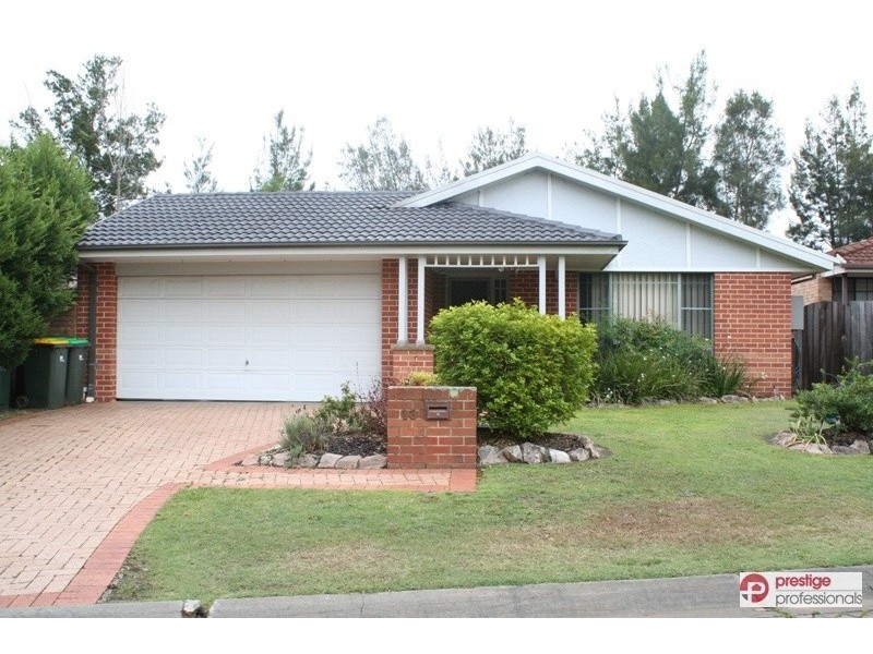 13 Ancura Court, Wattle Grove NSW 2173