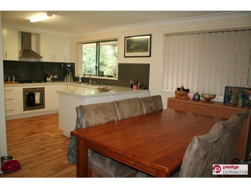 13 Ancura Court, Wattle Grove NSW 2173