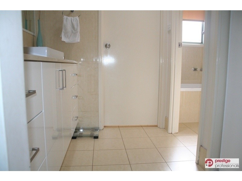 13 Ancura Court, Wattle Grove NSW 2173