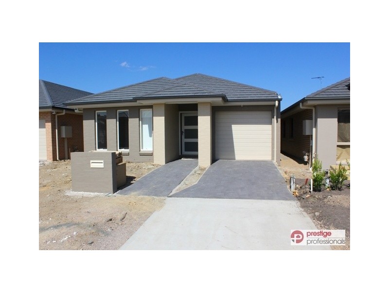 15 Eckersly Way, Moorebank NSW 2170