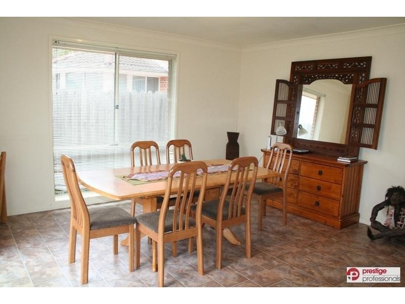 3 Exford Court, Wattle Grove NSW 2173