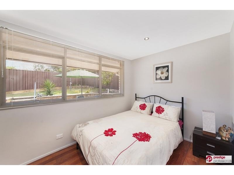 11 Gal Crescent, Moorebank NSW 2170