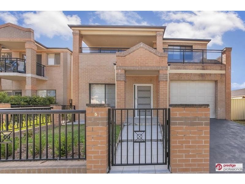 5/19-23 Central Avenue, Chipping Norton NSW 2170