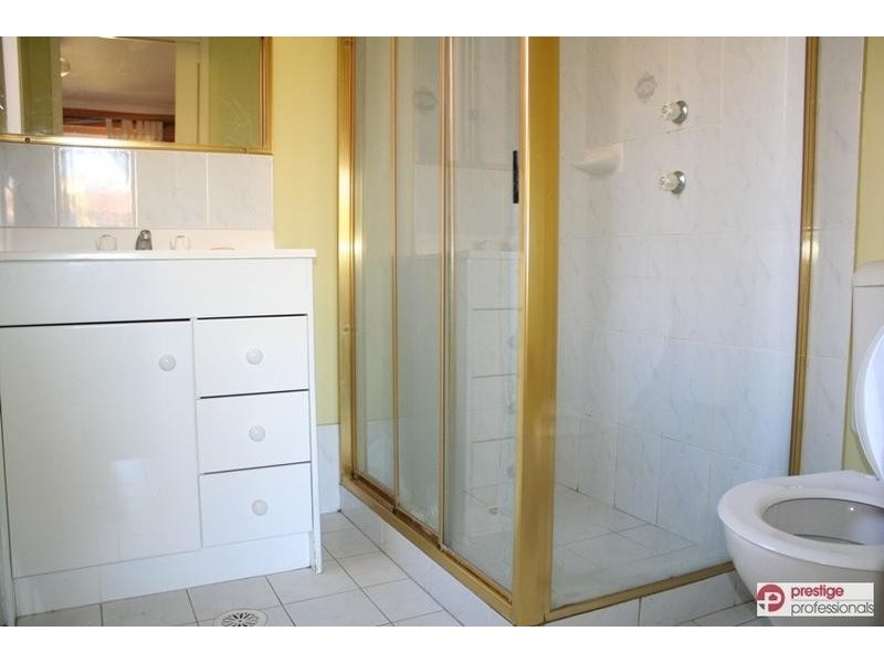 23 Brownlow Court, Wattle Grove NSW 2173