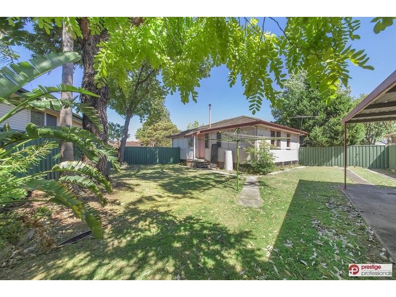 7 Gemas Street, Holsworthy NSW 2173