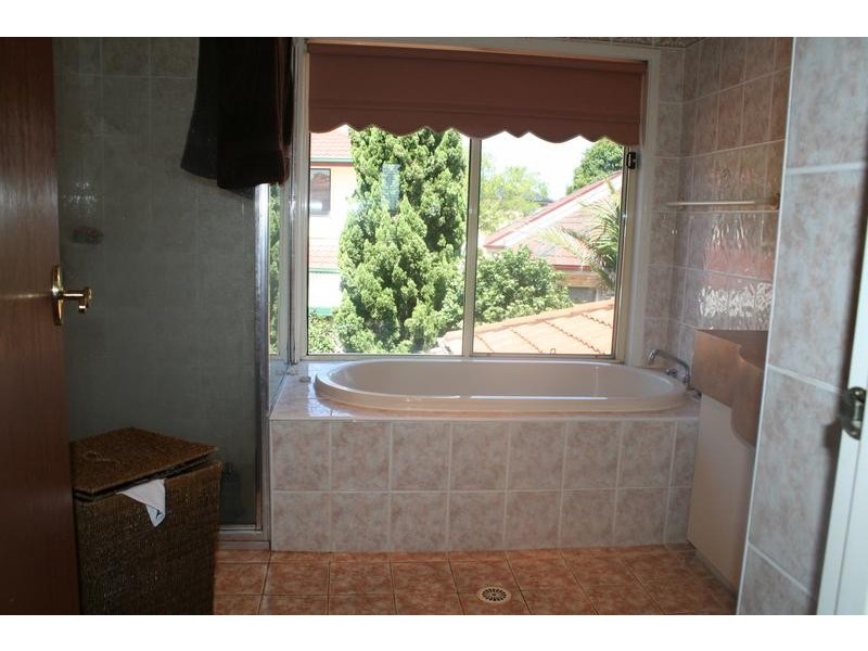 8 Barrington Court, Holsworthy NSW 2173